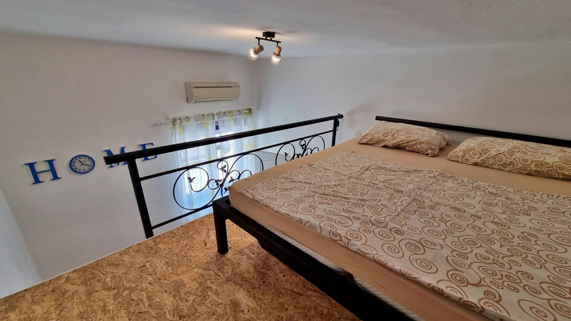 Apartments Punta 2 Omiš Quarto foto